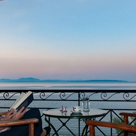Polichni Hotel Leonídio Kültér fotó